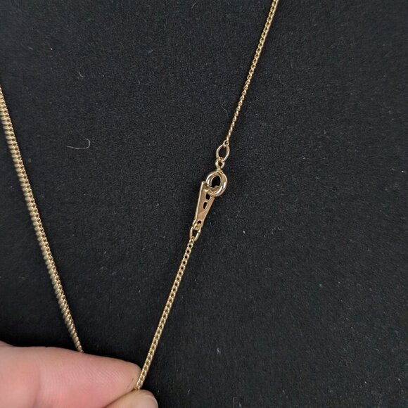 (2/$20) V. Amway Dainty Heart Pendant Necklace - Picture 4 of 6